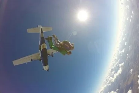 VLF-skydive